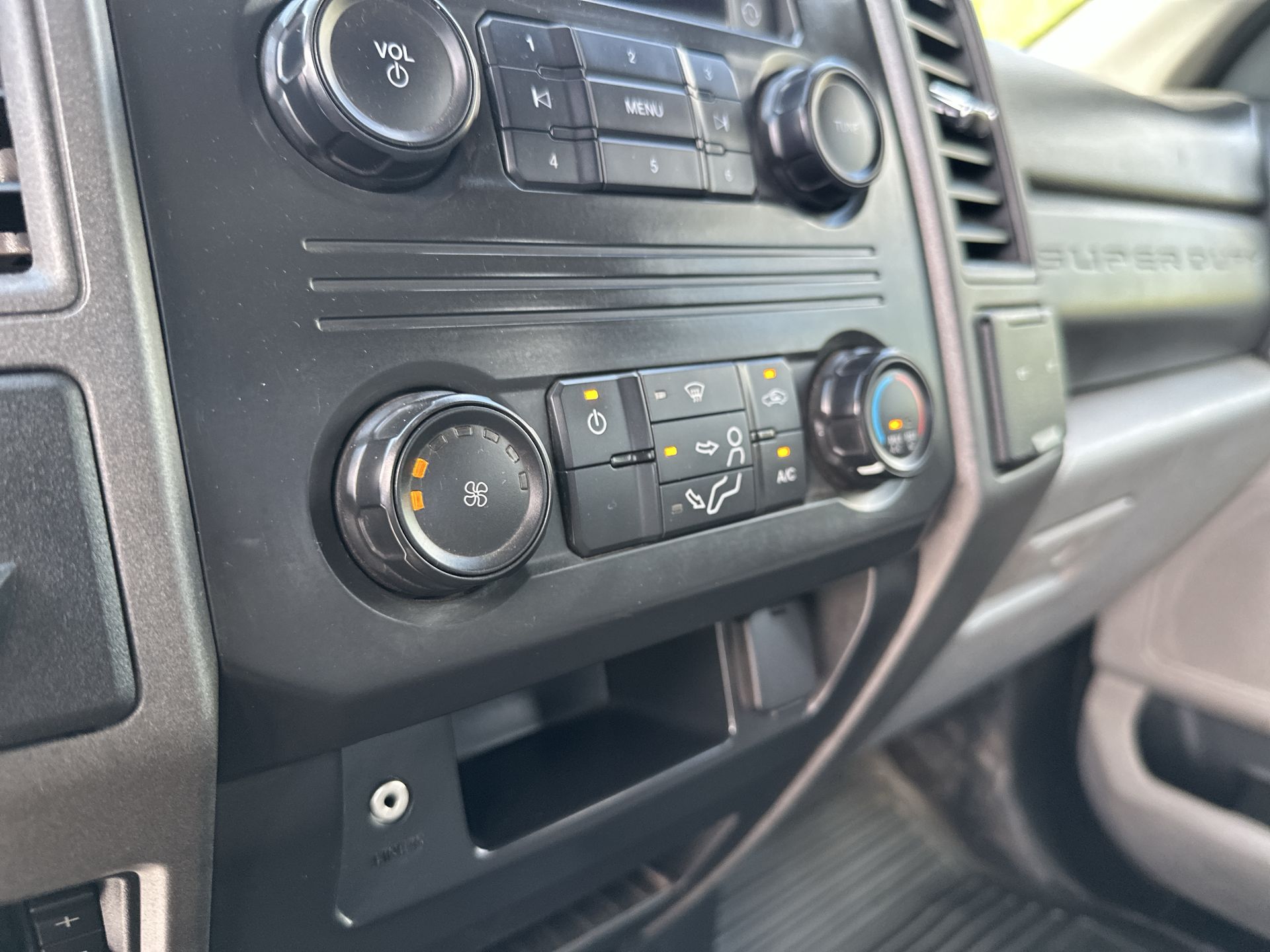 2019 Ford Super Duty F-450 DRW XL