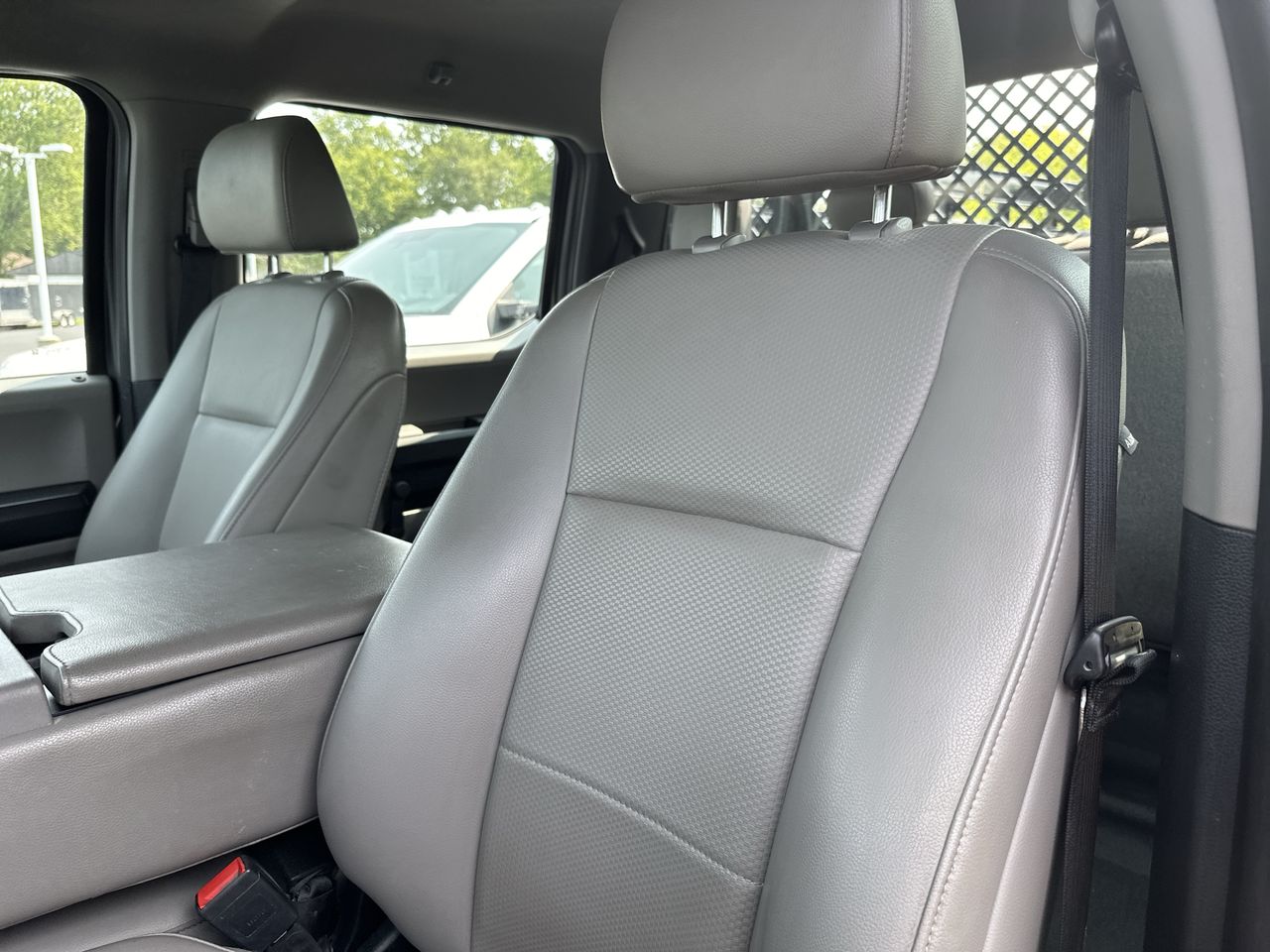 2020 Ford Super Duty F-550 DRW XL