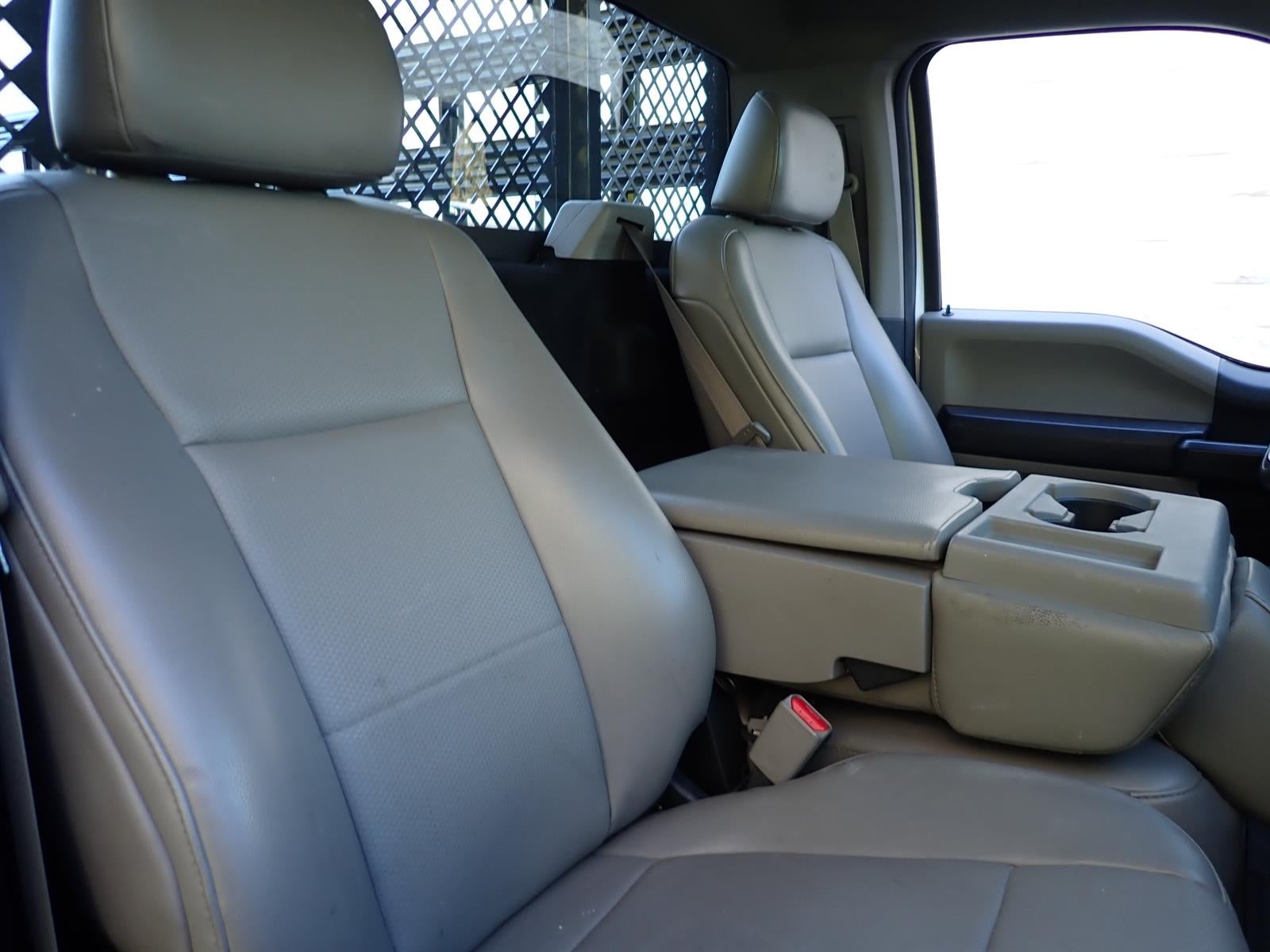 2017 Ford Super Duty F-450 DRW XLT
