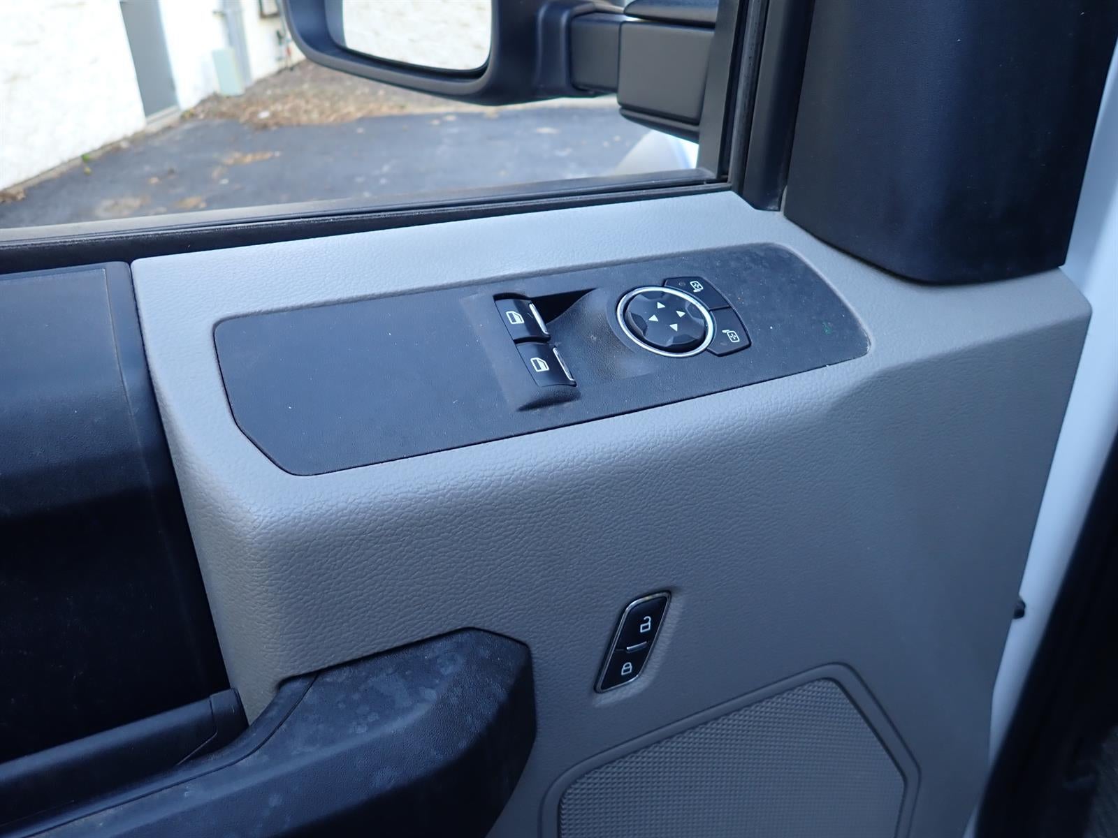 2017 Ford Super Duty F-450 DRW XLT