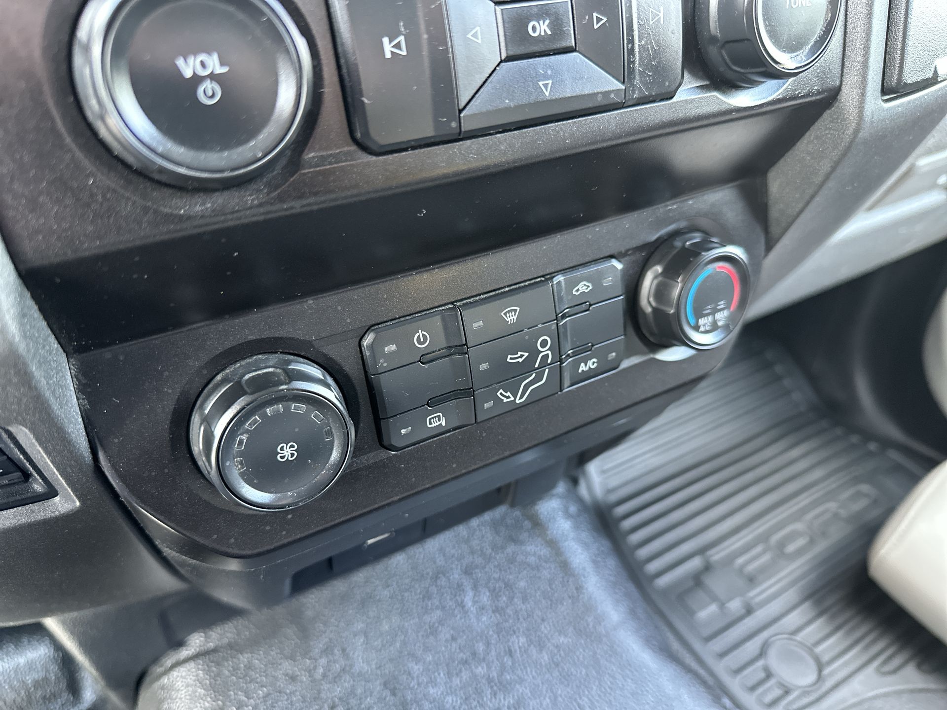 2020 Ford Super Duty F-550 DRW XL