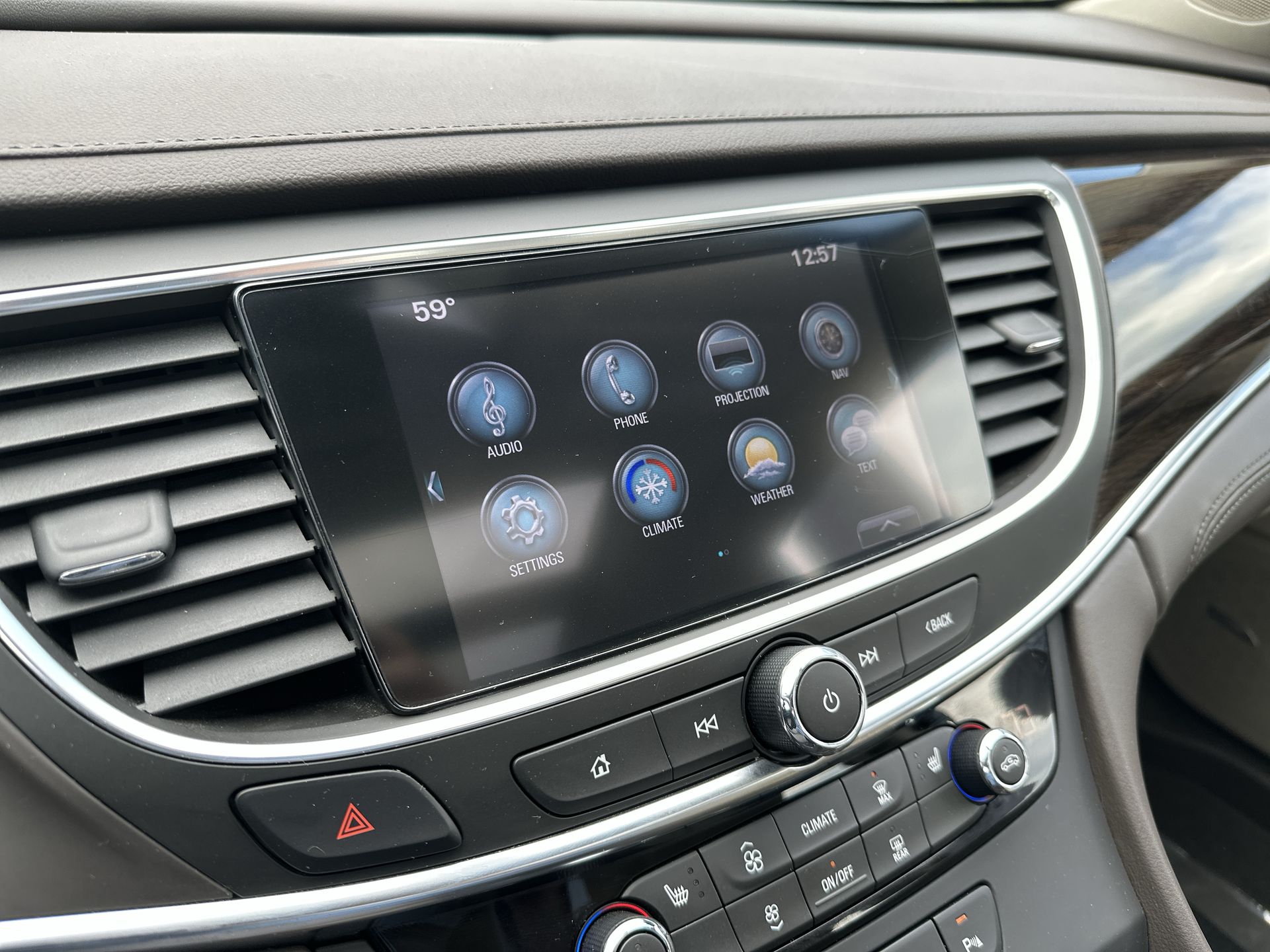 2017 Buick LaCrosse Essence