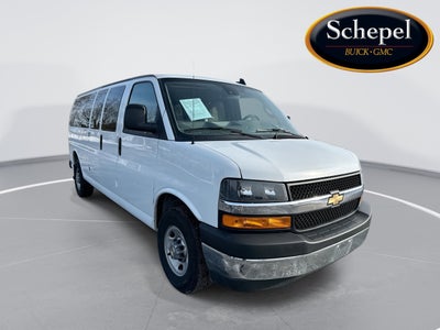 2025 Chevrolet Express Passenger 1LT