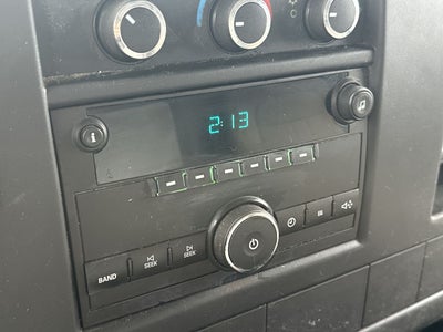 2014 Chevrolet Express Cutaway 3500 3500 VAN 139"