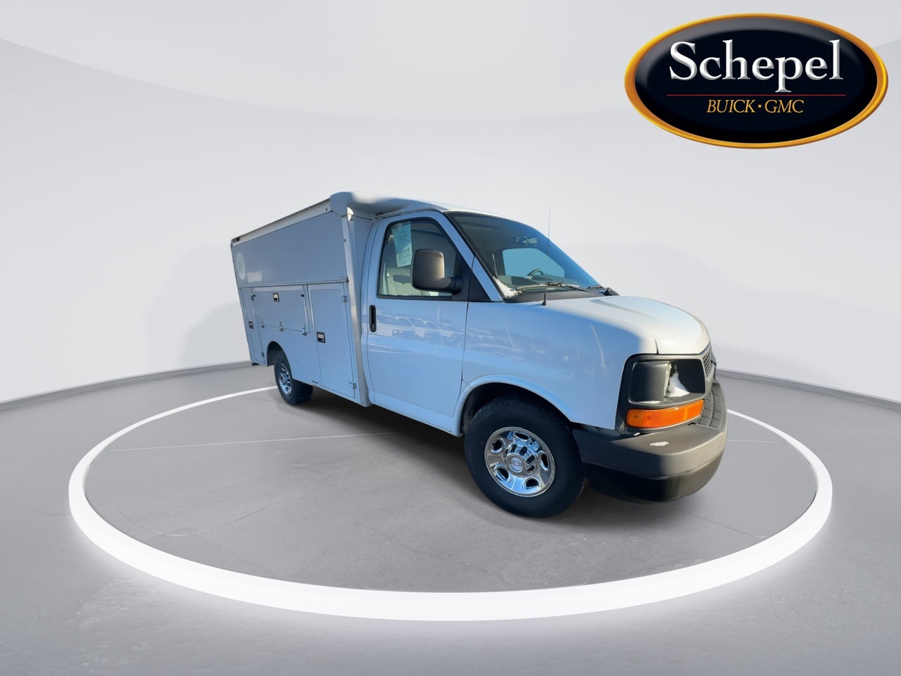 2014 Chevrolet Express Cutaway 3500 3500 VAN 139"