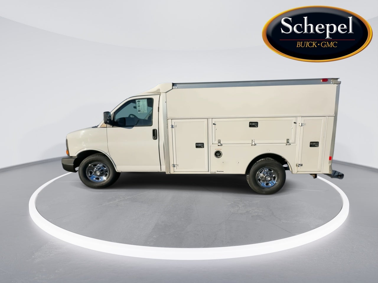 2014 Chevrolet Express Cutaway 3500 3500 VAN 139"