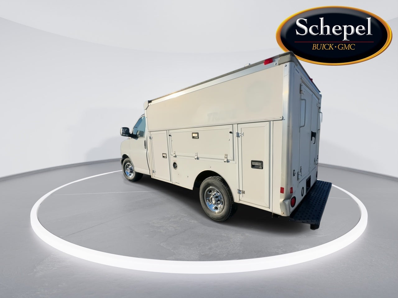 2014 Chevrolet Express Cutaway 3500 3500 VAN 139"