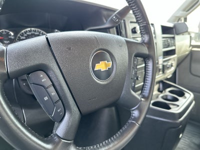 2022 Chevrolet Express Cutaway 3500 VAN 159