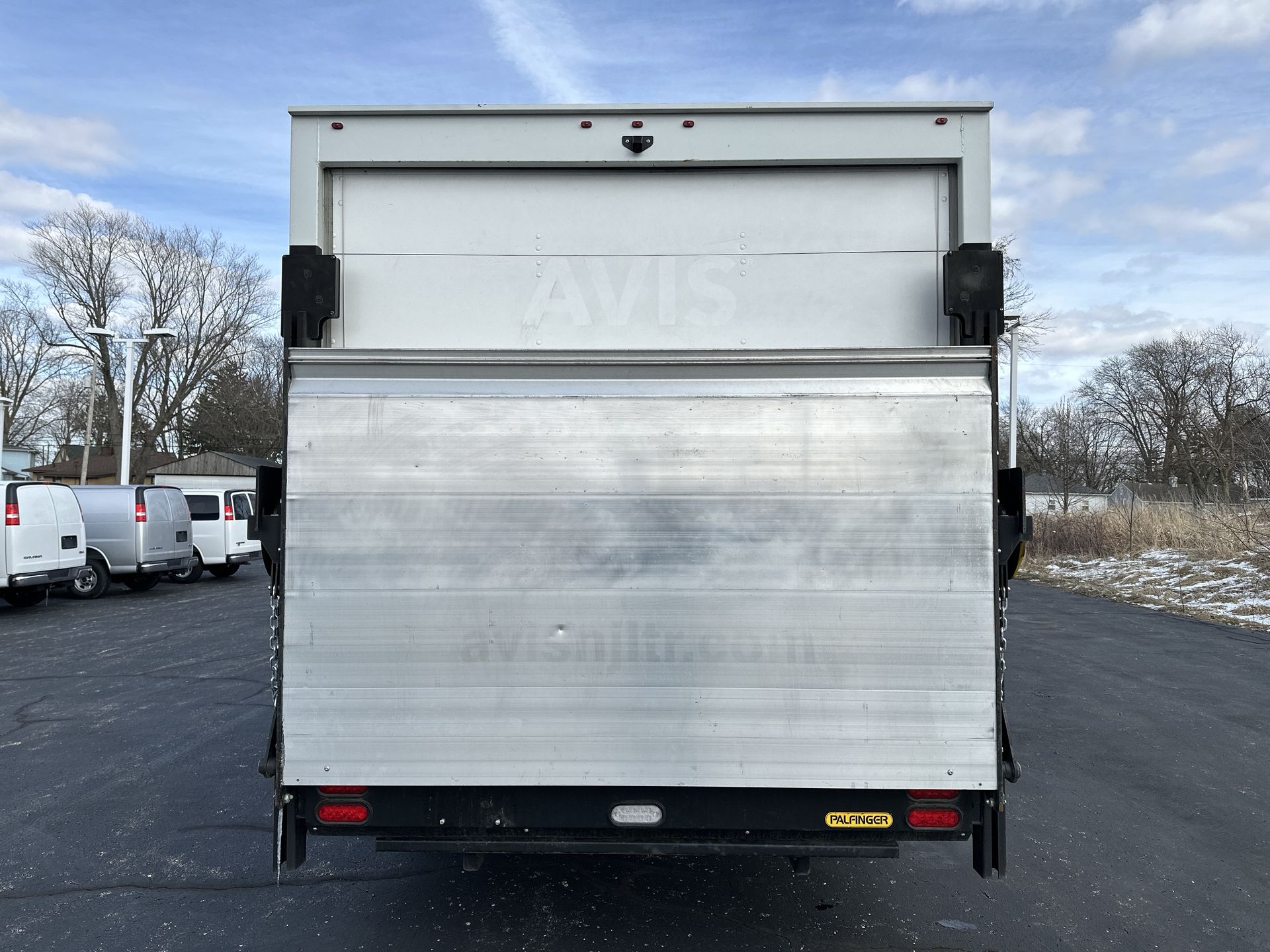 2022 Chevrolet Express Cutaway 3500 VAN 159