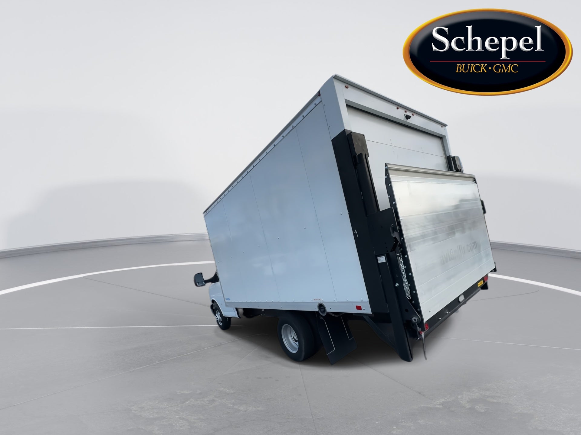 2022 Chevrolet Express Cutaway 3500 VAN 159