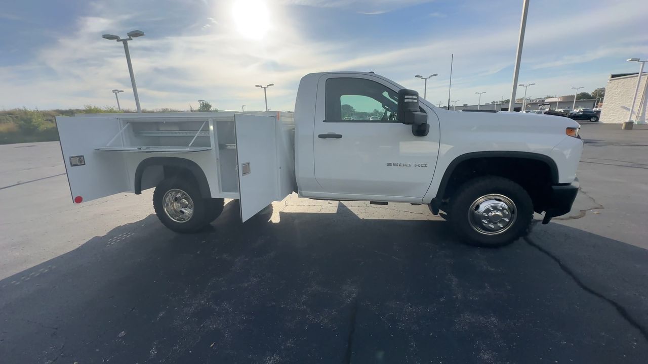 2022 Chevrolet Silverado 3500 HD Chassis Cab Work Truck