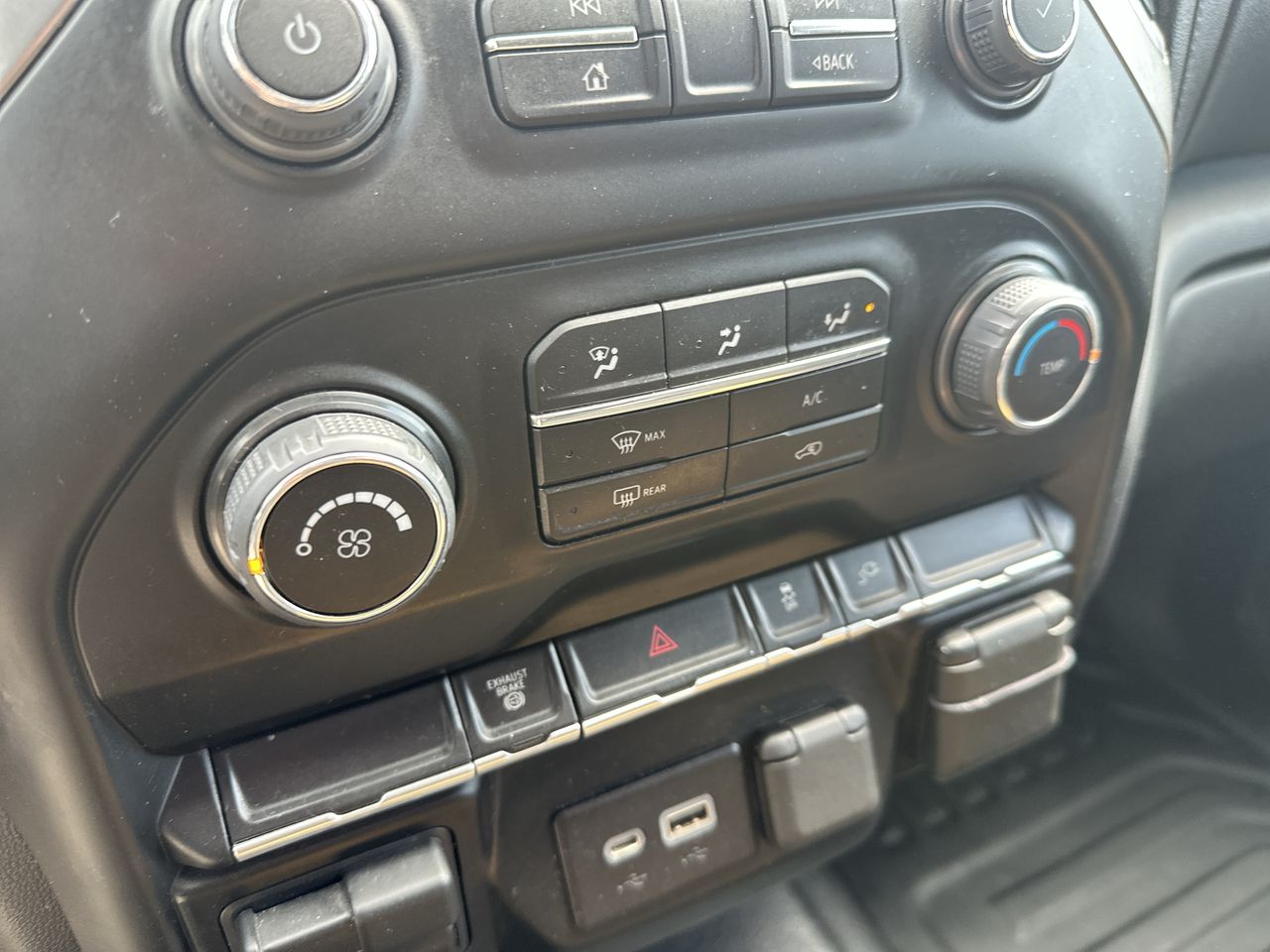 2022 Chevrolet Silverado 3500 HD Chassis Cab LT