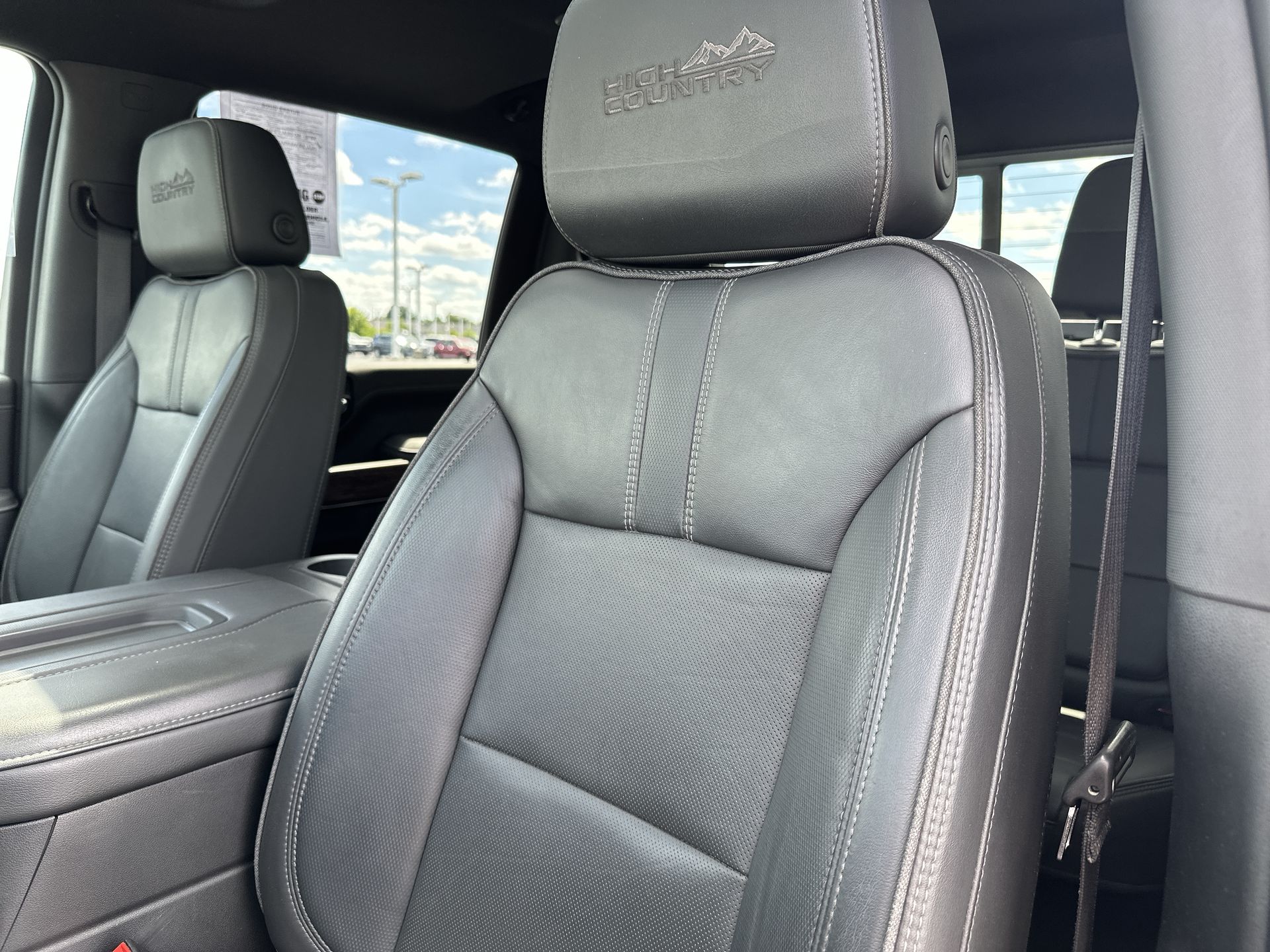 2022 Chevrolet Silverado 2500 HD High Country