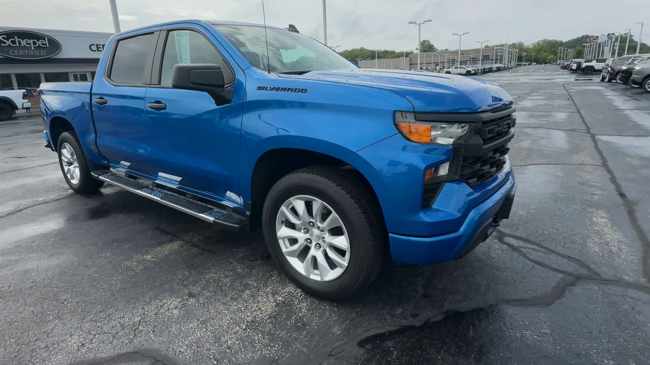 2022 Chevrolet Silverado 1500 Custom