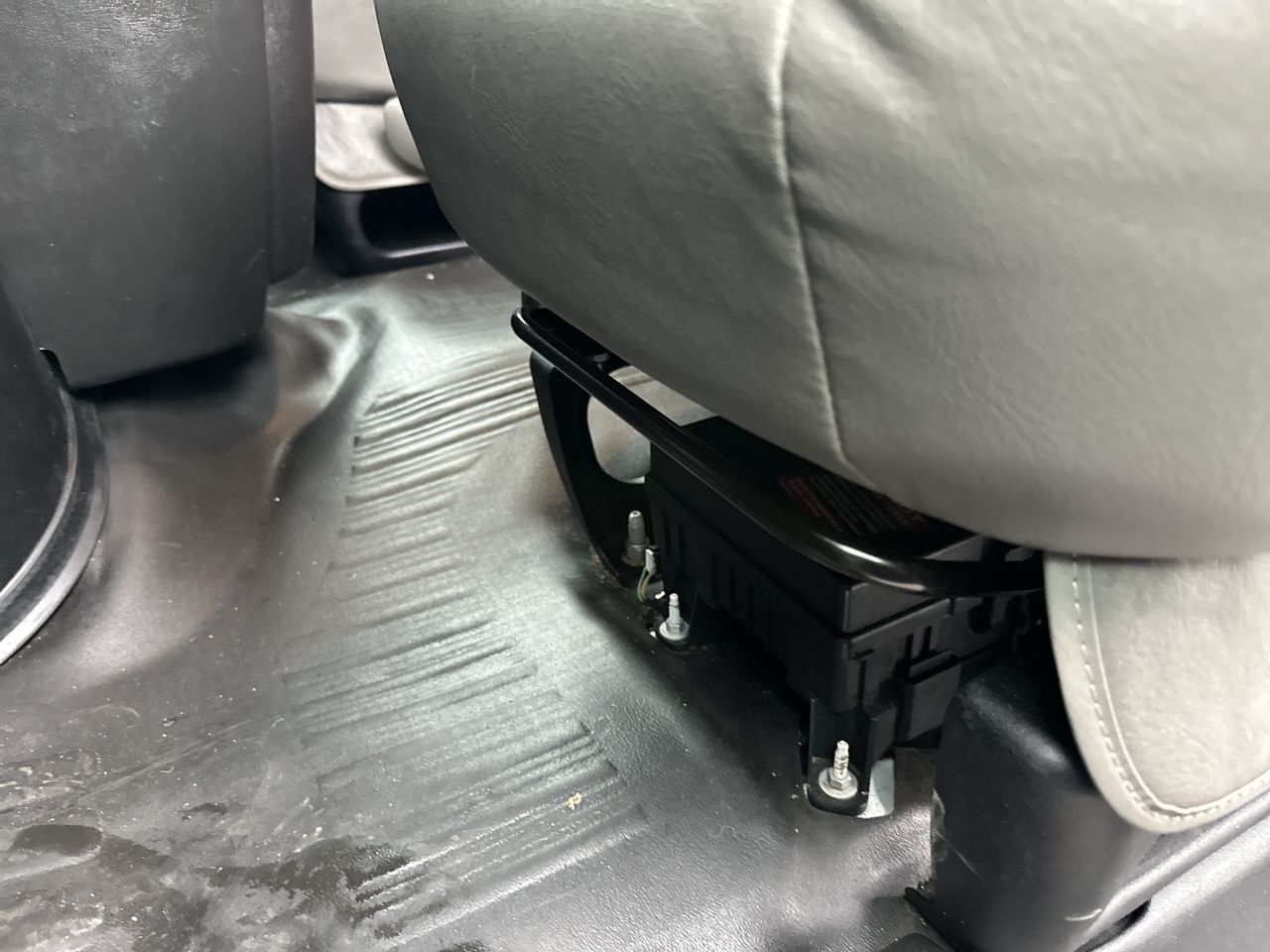 2024 Chevrolet Express Cargo 2500 WT