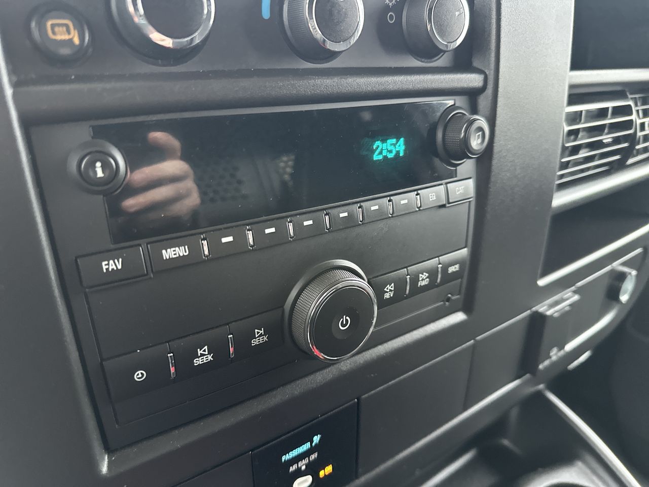 2024 Chevrolet Express Cargo 2500 WT