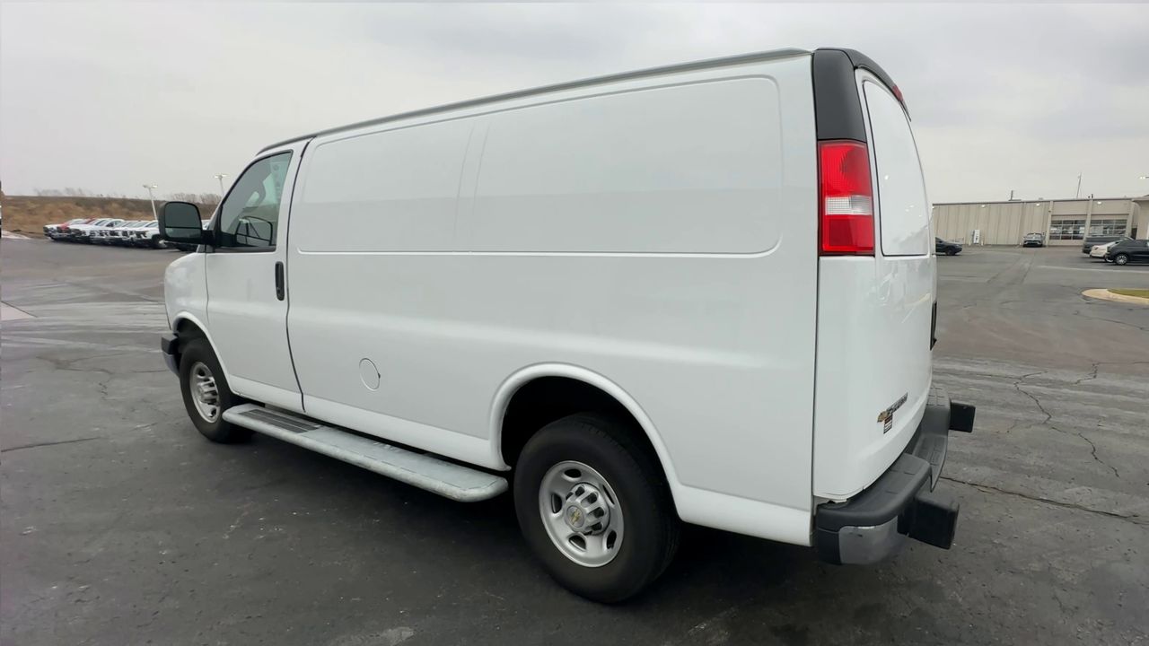 2024 Chevrolet Express Cargo 2500 WT