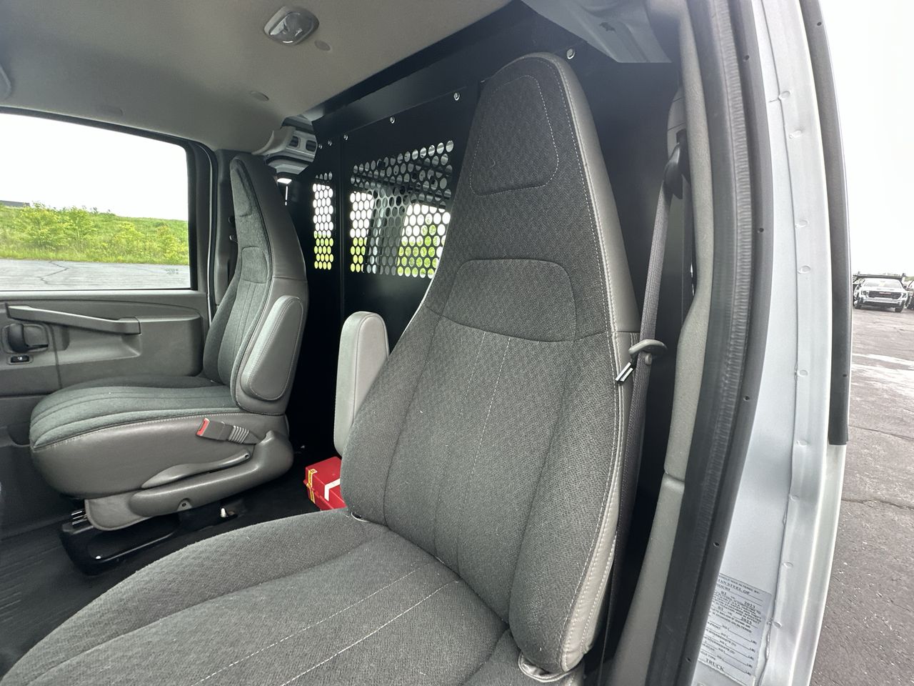 2023 Chevrolet Express Cargo 2500 WT