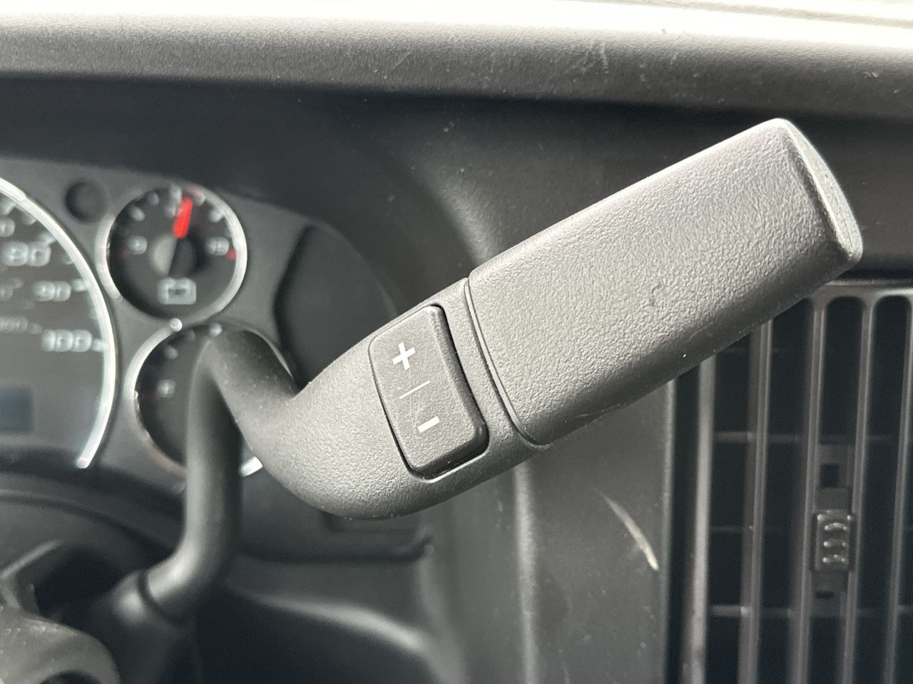 2023 Chevrolet Express Cargo 2500 WT