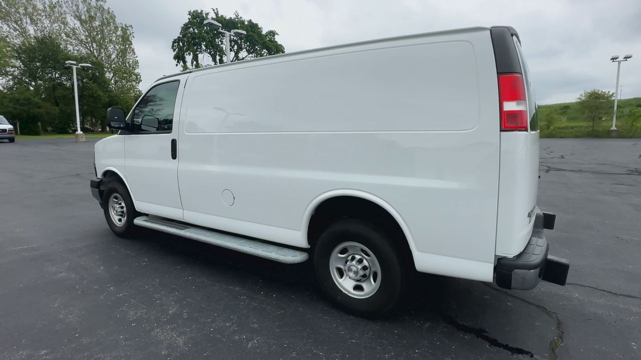 2023 Chevrolet Express Cargo 2500 WT
