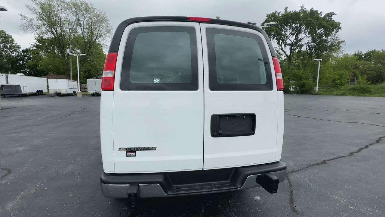 2023 Chevrolet Express Cargo 2500 WT