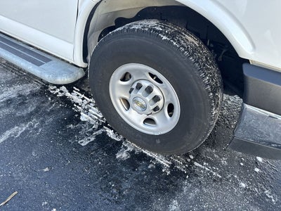 2024 Chevrolet Express Cargo 2500 WT