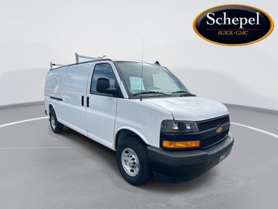 2025 Chevrolet Express Cargo WT