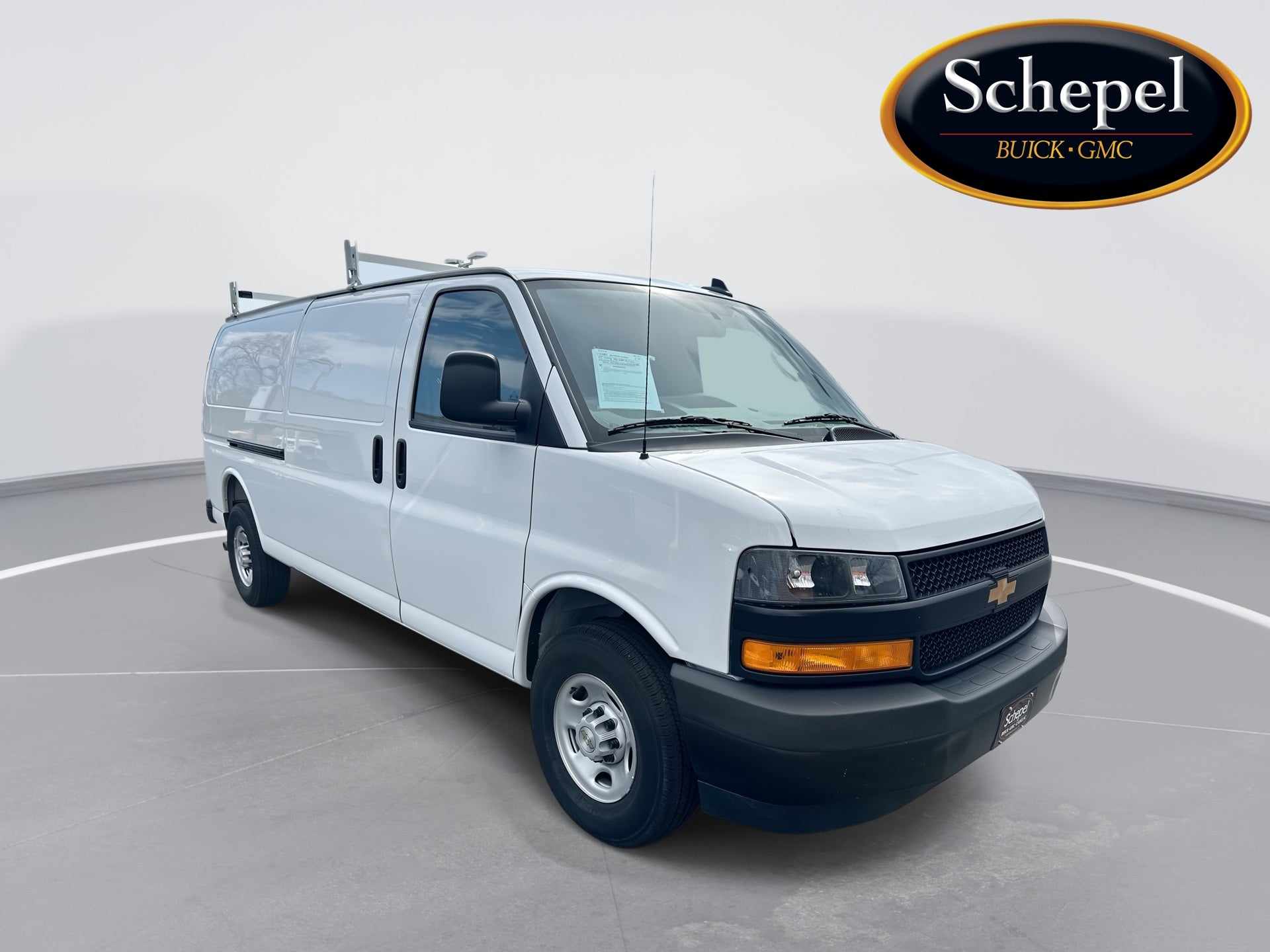 2025 Chevrolet Express Cargo WT