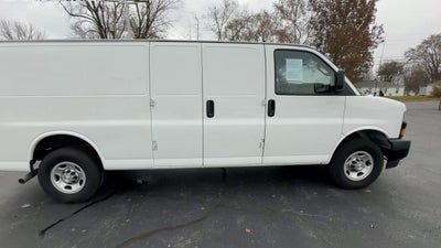 2022 Chevrolet Express Cargo 2500 WT