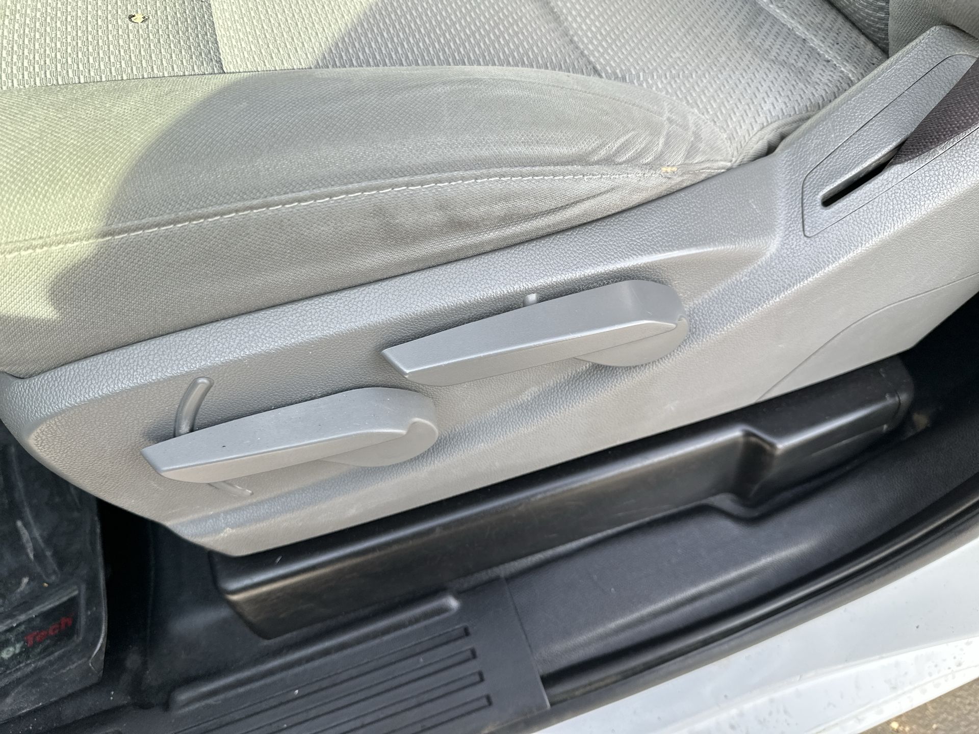 2017 GMC Sierra 2500 HD REG CAB 2WD 133.6