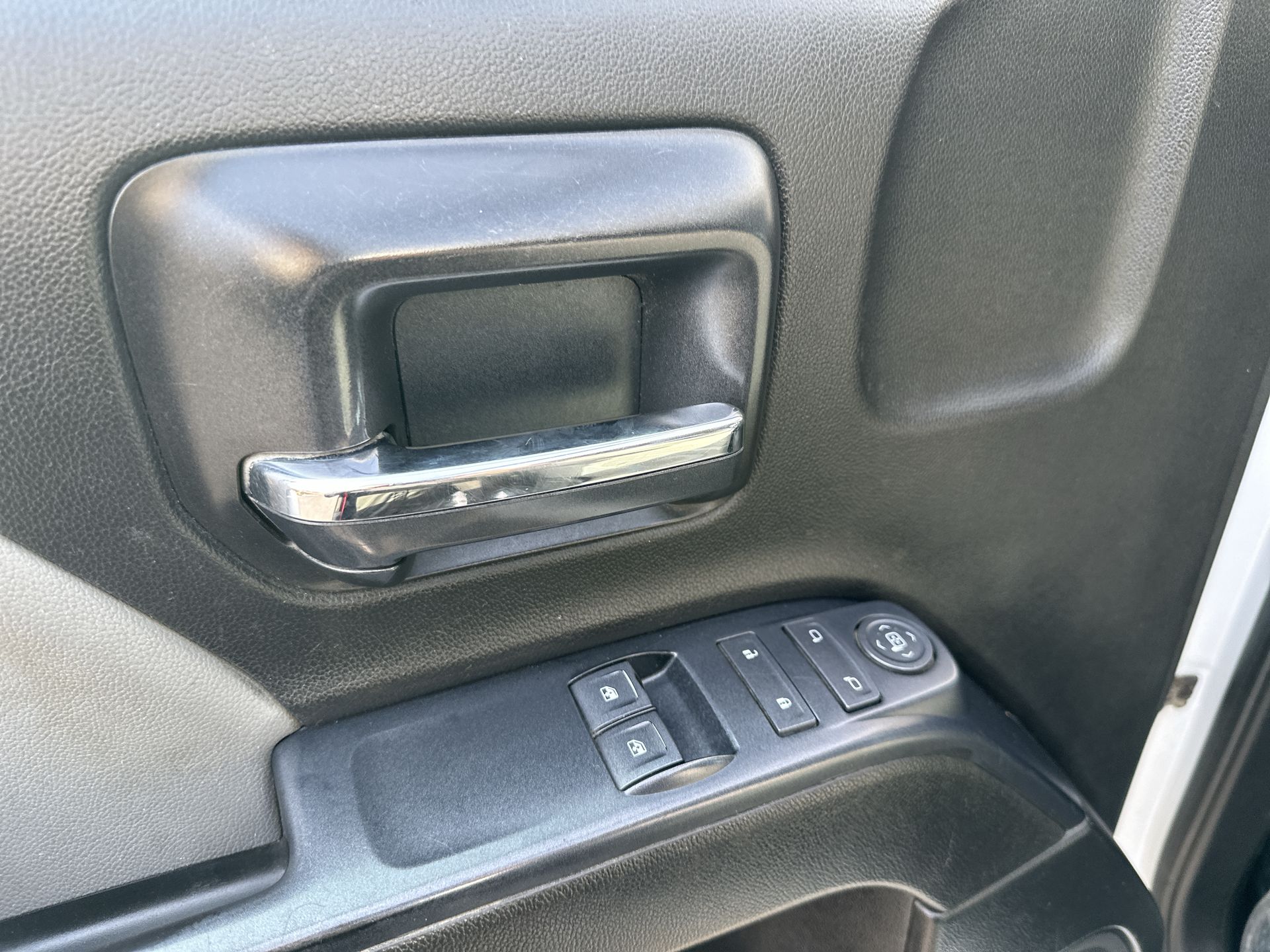 2017 GMC Sierra 2500 HD REG CAB 2WD 133.6