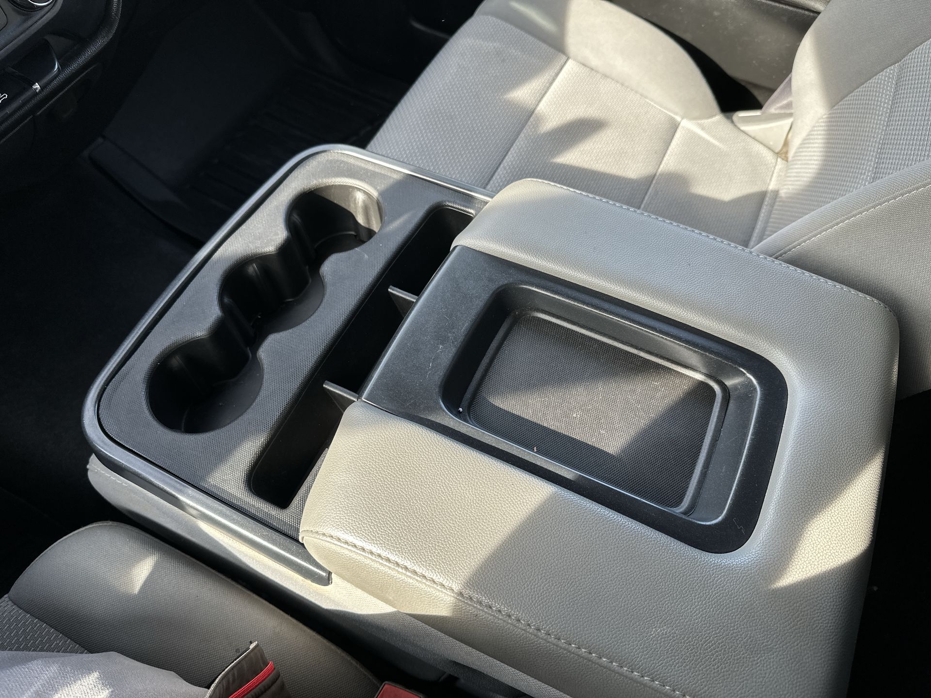 2017 GMC Sierra 2500 HD REG CAB 2WD 133.6