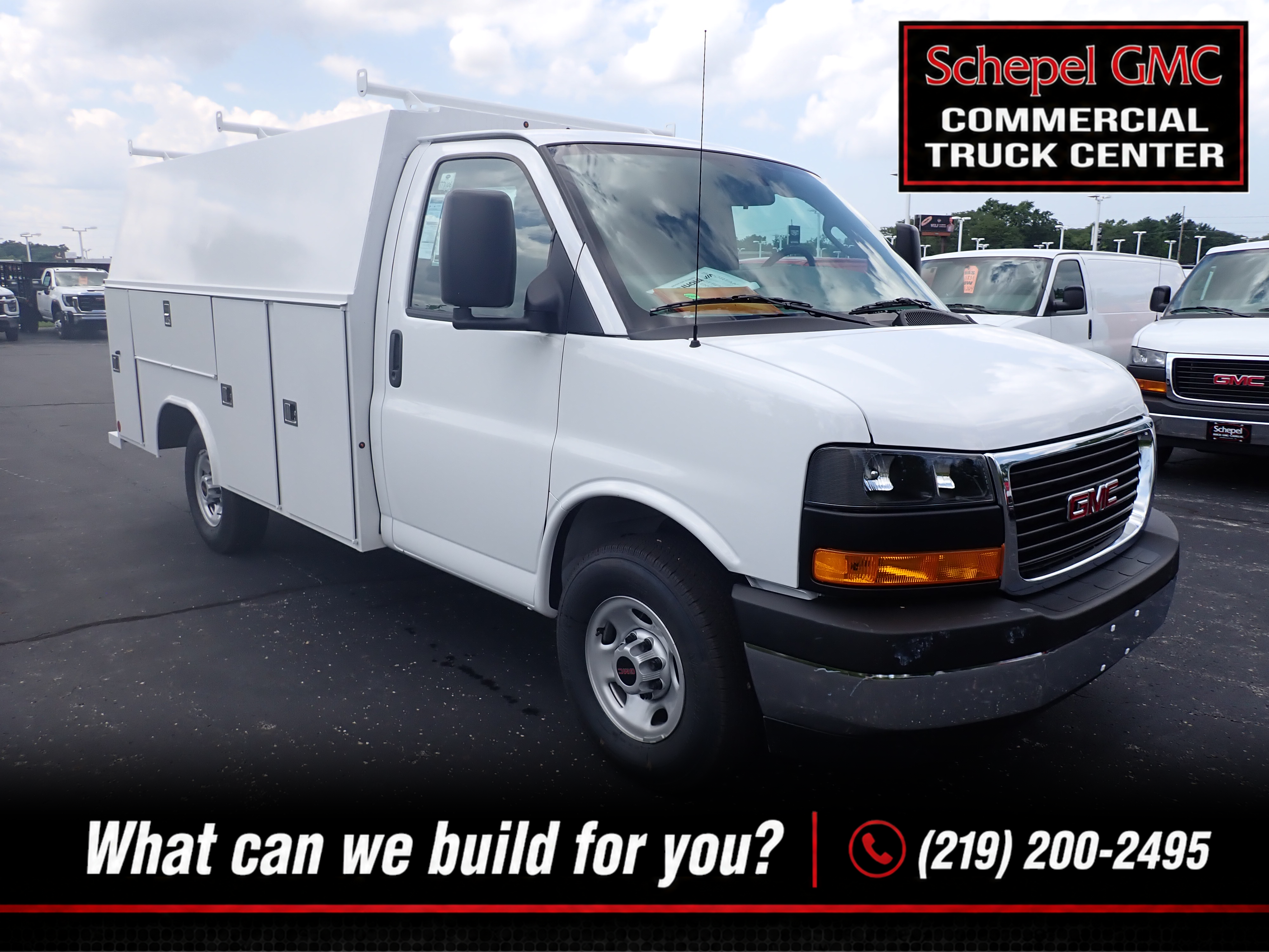 2026 GMC Savana Cutaway 3500 1WT