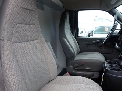 2026 GMC Savana Cutaway 3500 1WT