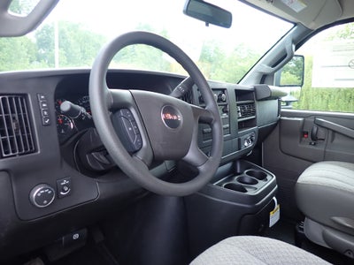 2026 GMC Savana Cutaway 3500 1WT