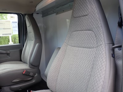 2026 GMC Savana Cutaway 3500 1WT