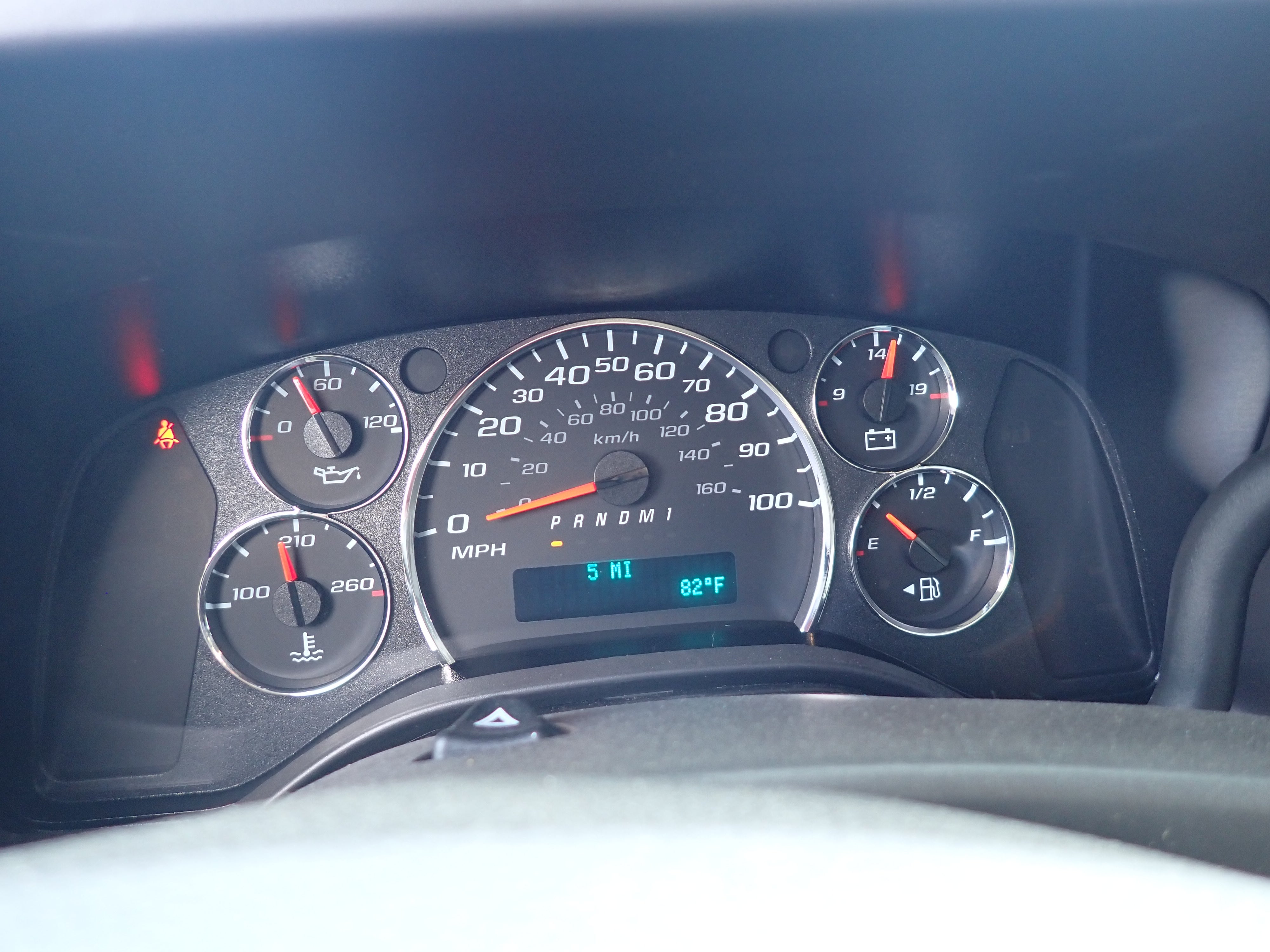 2026 GMC Savana Cutaway 3500 1WT