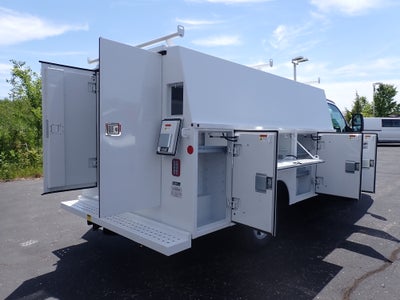 2026 GMC Savana Cutaway 3500 1WT
