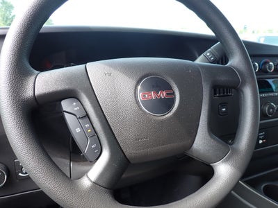 2026 GMC Savana Cutaway 3500 1WT