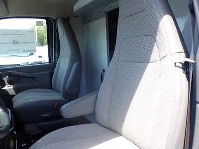 2026 GMC Savana Cutaway 3500 1WT