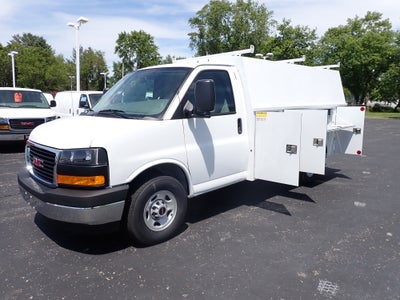 2026 GMC Savana Cutaway 3500 1WT