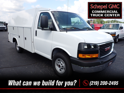 2026 GMC Savana Cutaway 3500 1WT