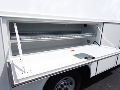 2026 GMC Savana Cutaway 3500 1WT