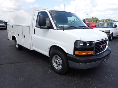 2026 GMC Savana Cutaway 3500 1WT