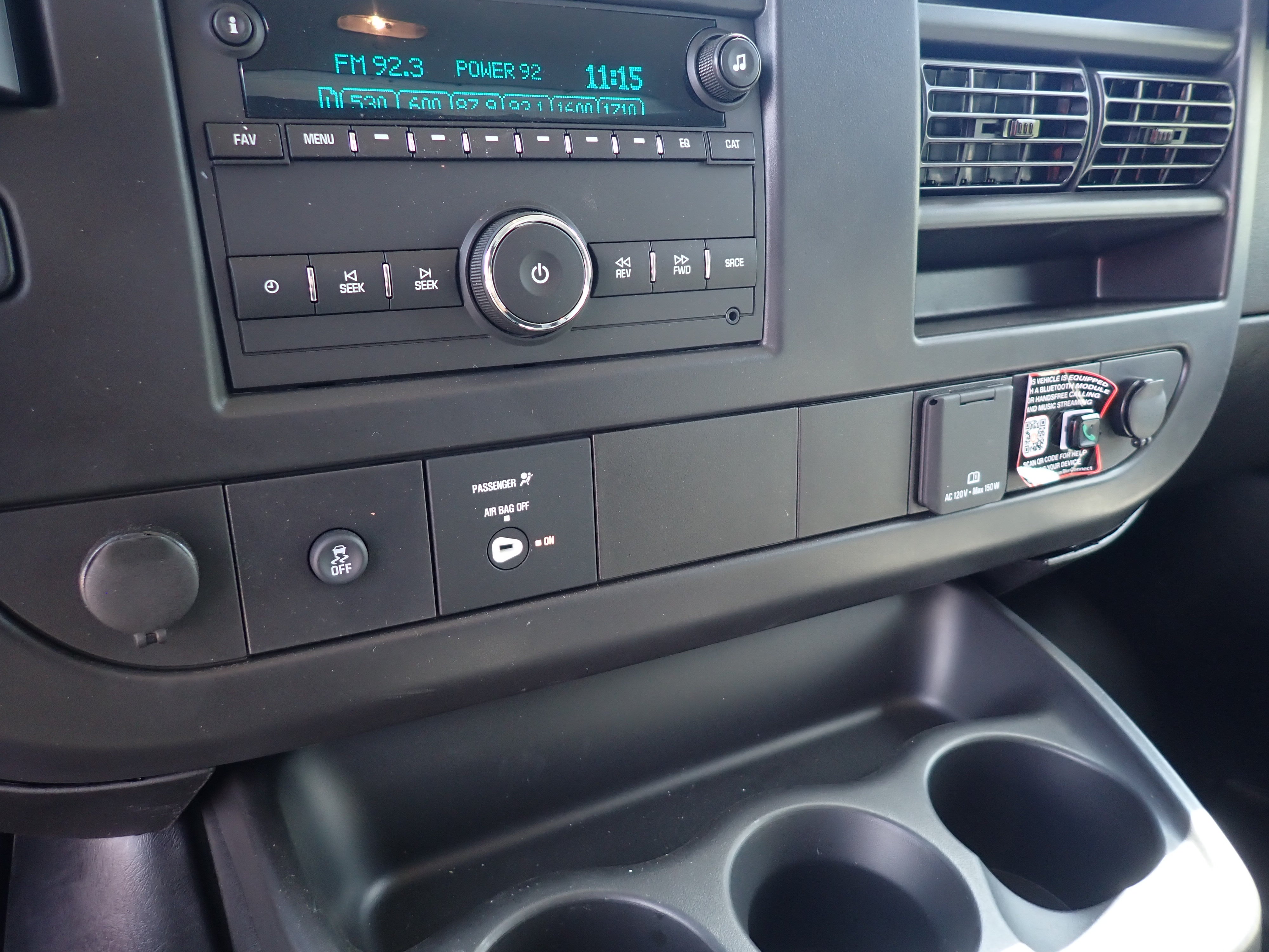 2026 GMC Savana Cutaway 3500 1WT