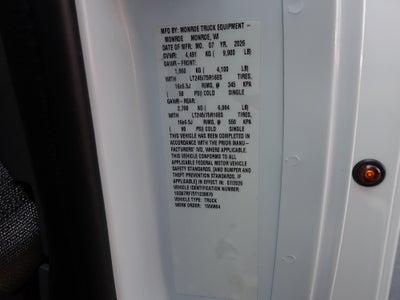 2026 GMC Savana Cutaway 3500 1WT