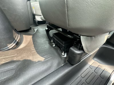 2025 GMC Savana Cutaway 3500 1WT