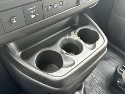 2025 GMC Savana Cutaway 3500 1WT