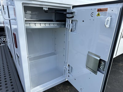 2025 GMC Savana Cutaway 3500 1WT