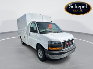 2025 GMC Savana Cutaway 3500 1WT
